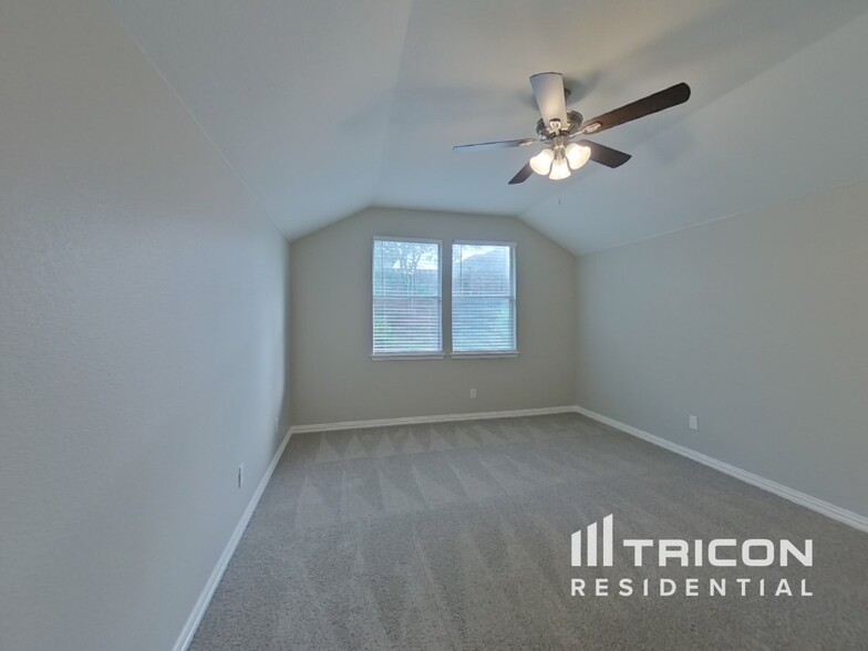 Building Photo - 5604 Nacona Dr