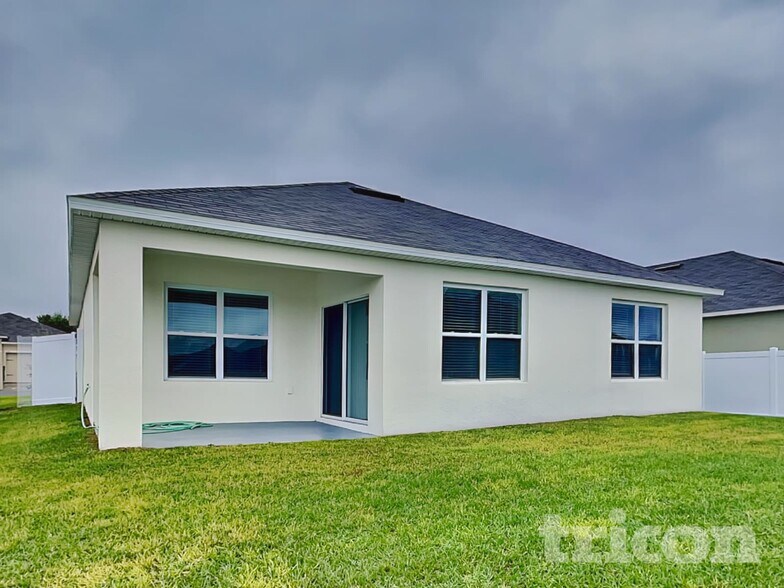 Building Photo - 991 Summer Glen Dr