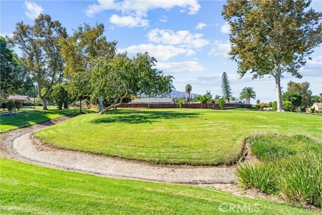 Building Photo - 1382 Vía Santiago