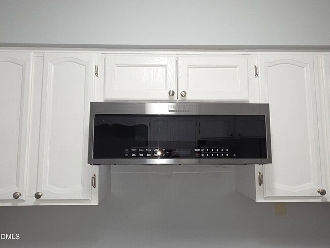 Building Photo - 5893 Shady Grove Cir
