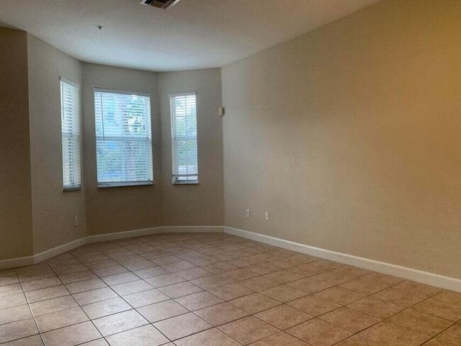 Building Photo - 3507 Shoma Dr