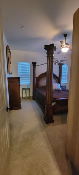 Building Photo - 9839 Trailhead Ct