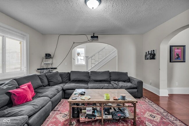 Building Photo - 2508 Carrollton Ave