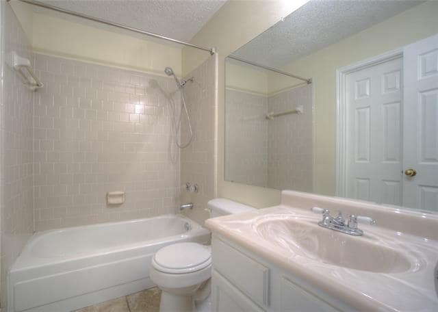 Building Photo - 4221 Crestedge Dr