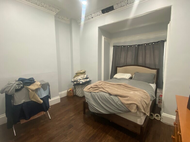 Unit 2 - 473 Massachusetts Ave