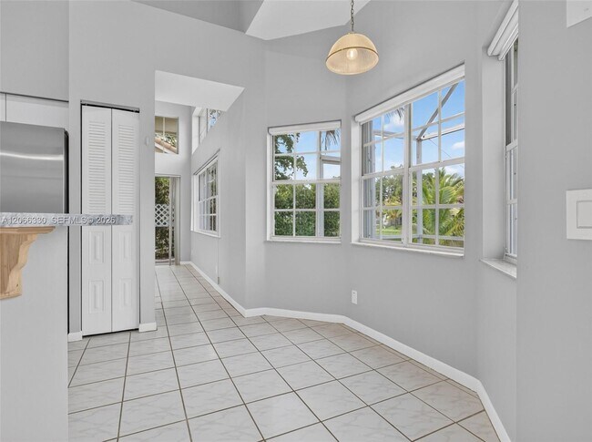 Building Photo - 1520 Seabay Rd