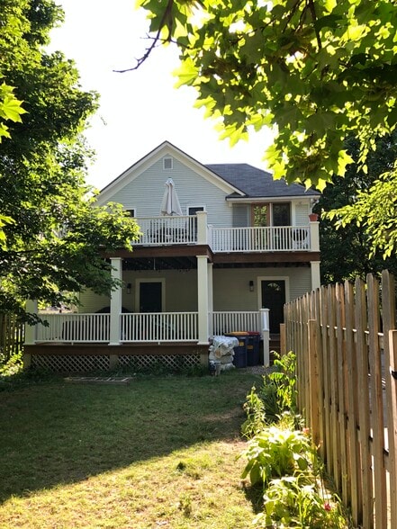 Rear Deck and Backyard - 552 Union St SE