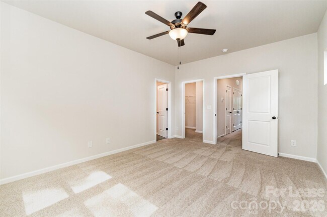 Building Photo - 3719 Davis Ave