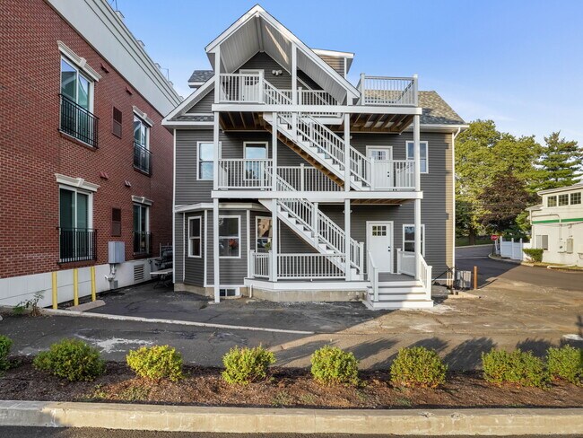 Building Photo - 3 Seaview Ave