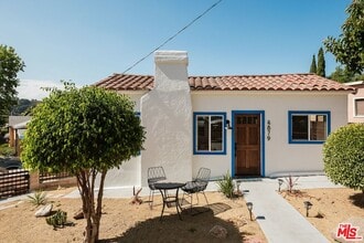 Building Photo - 4879 Hartwick St