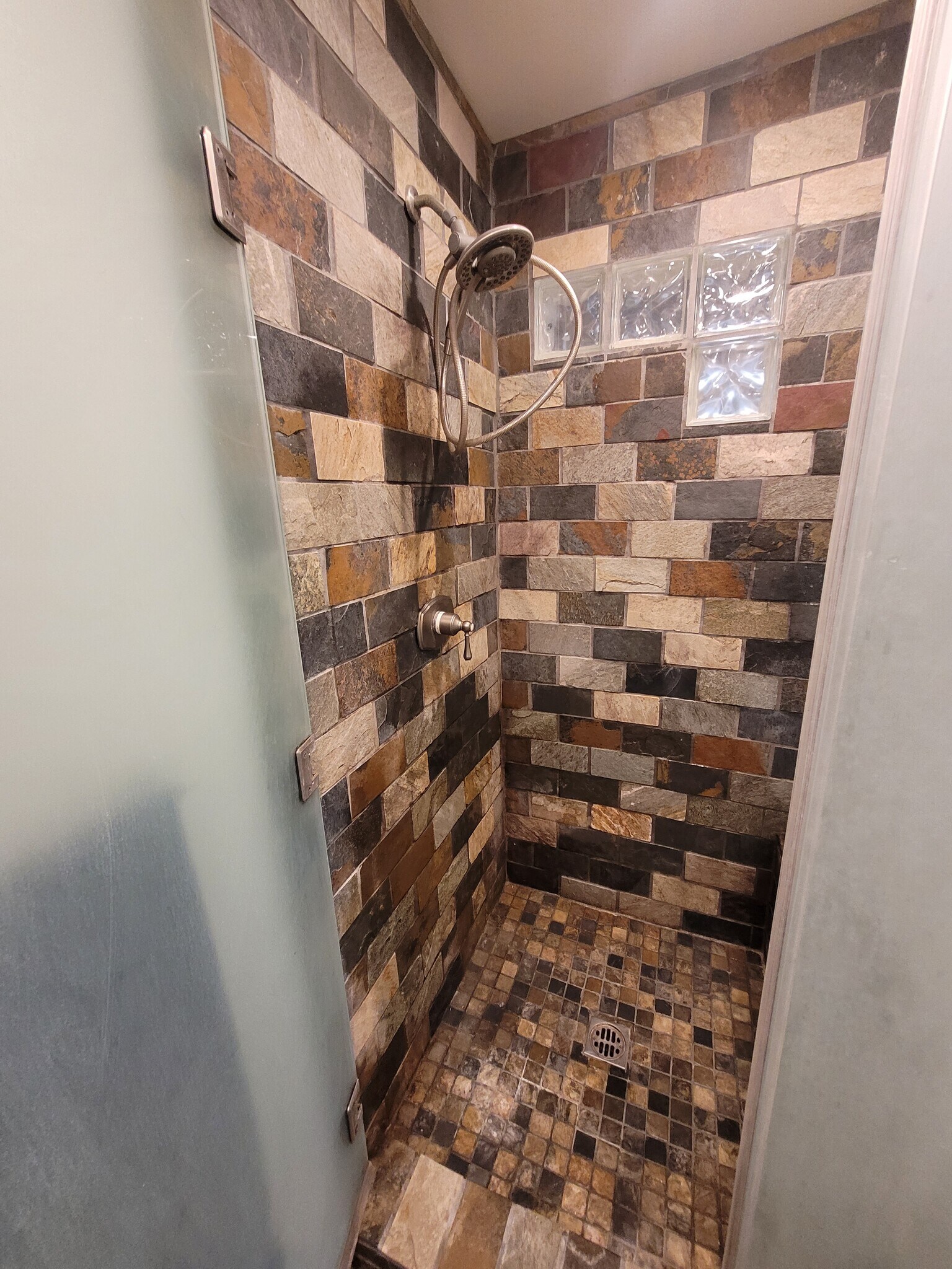 Shower Inside - 11946 Dorothy St