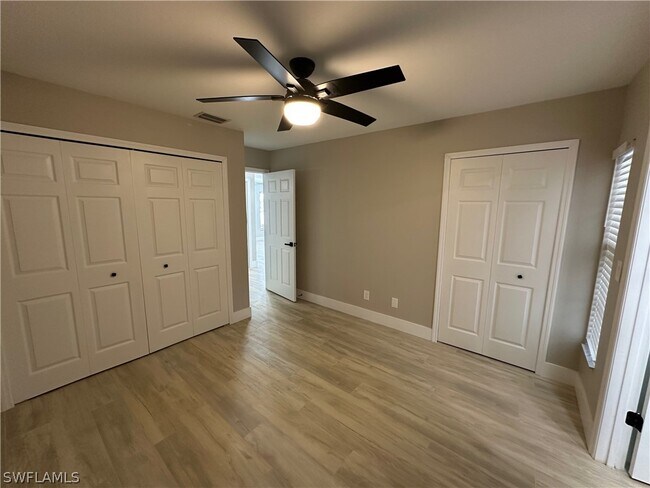 Building Photo - 9161 Seville Rd