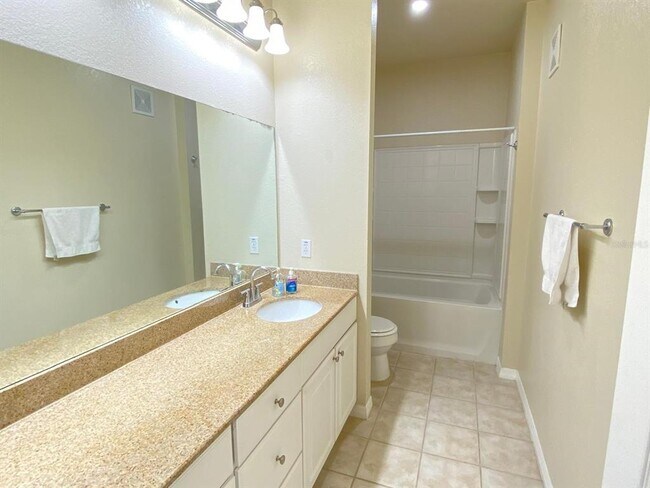 Building Photo - 130 Southern Pecan Cir