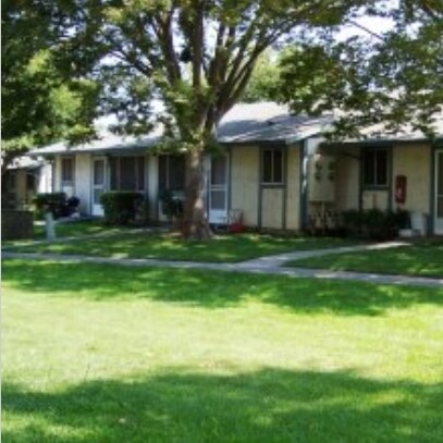 Primary Photo - Alexander Center Apartments