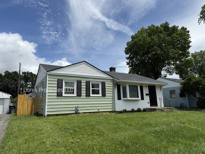 Building Photo - 1136 Pauline Ave