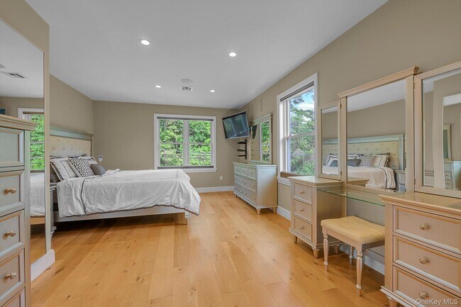 Building Photo - 57 Red Ground Rd