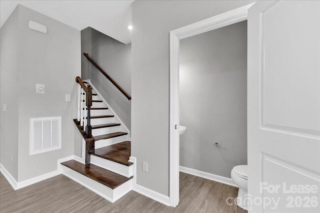 Building Photo - 2611 Grantham Place Dr