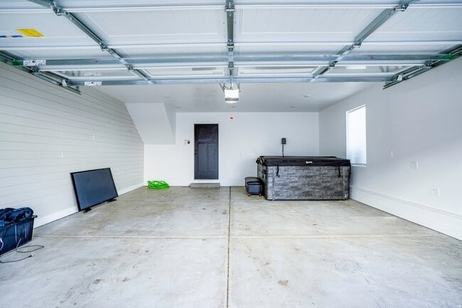 Building Photo - 3478 S Wick Pl