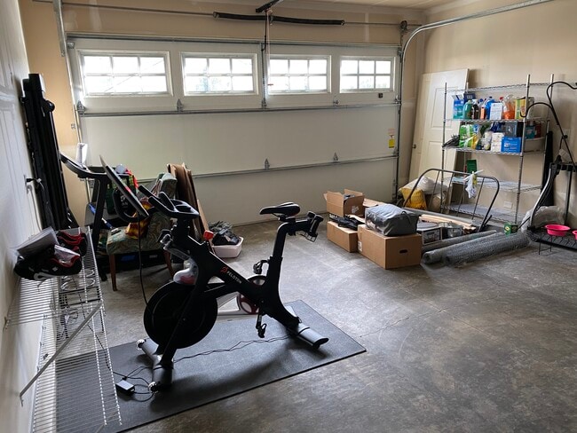 Building Photo - 5222 NE 129th Ave