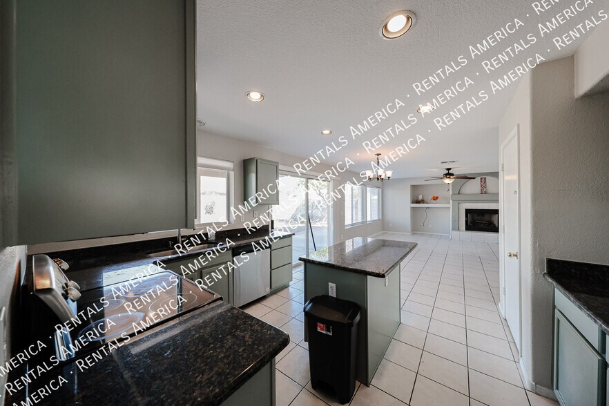Building Photo - 19505 N 55th Dr