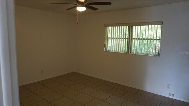 Building Photo - 6266 1st Ave S