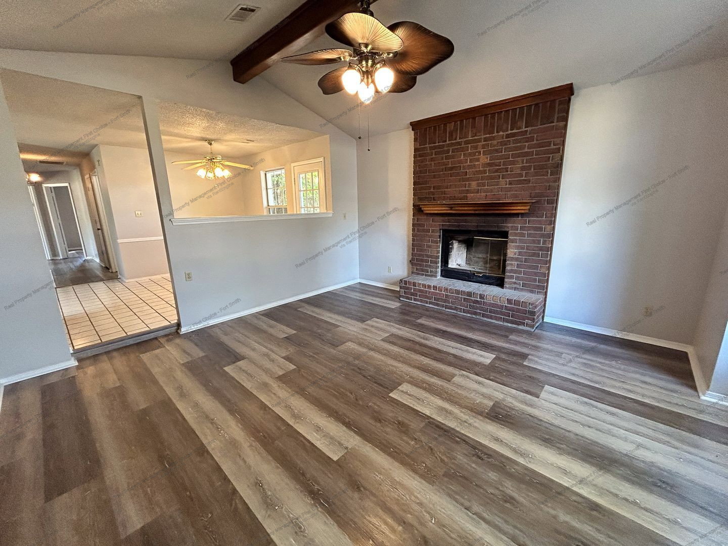 Building Photo - 108 Grand Maple Dr