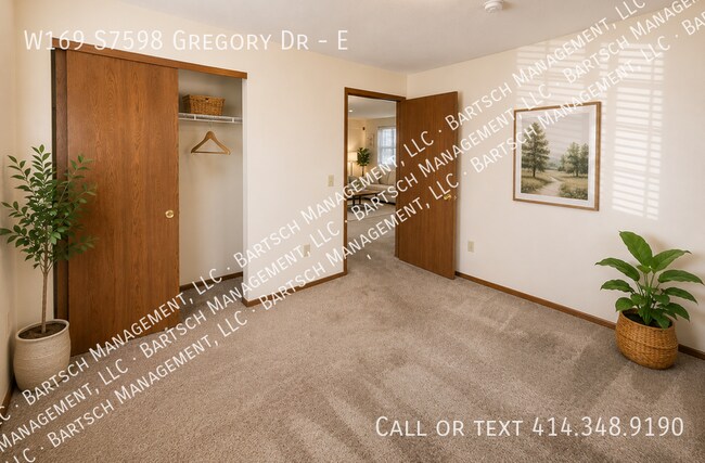 Building Photo - W169 S7598 Gregory Dr-E