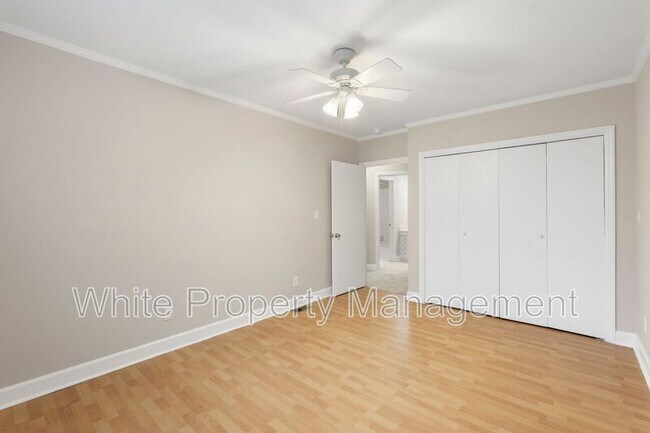 Building Photo - 5949 Quail Hollow Rd