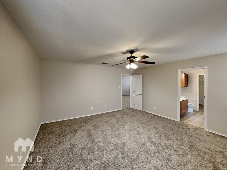 Building Photo - 10407 Lupine Canyon