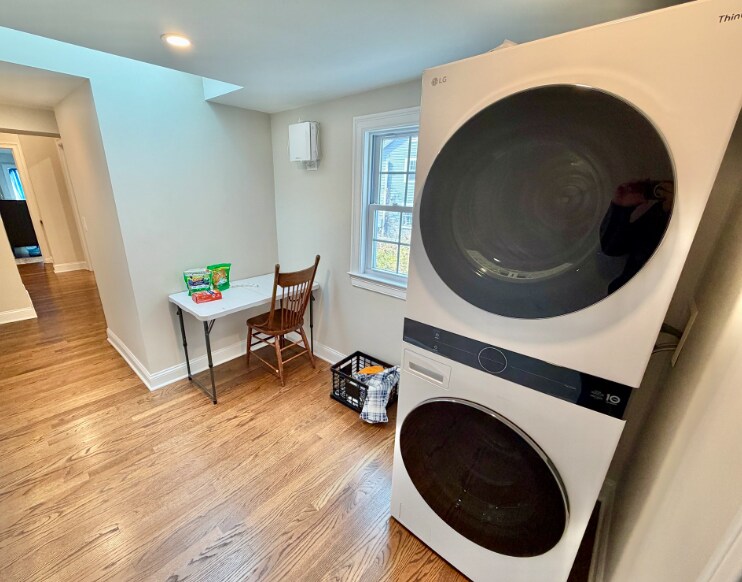 Building Photo - 48 Springs Rd