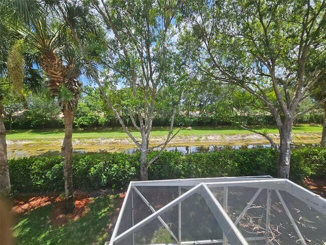 Building Photo - 9749 Porta Leona Ln