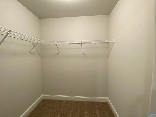 Building Photo - 158 Abercorn Dr
