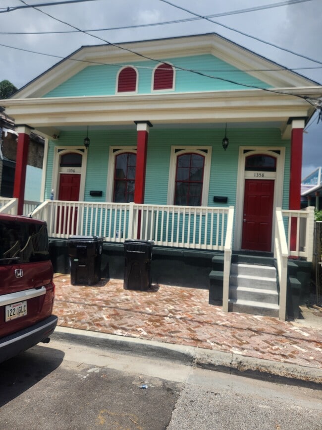 Building Photo - 1356 Saint Anthony St