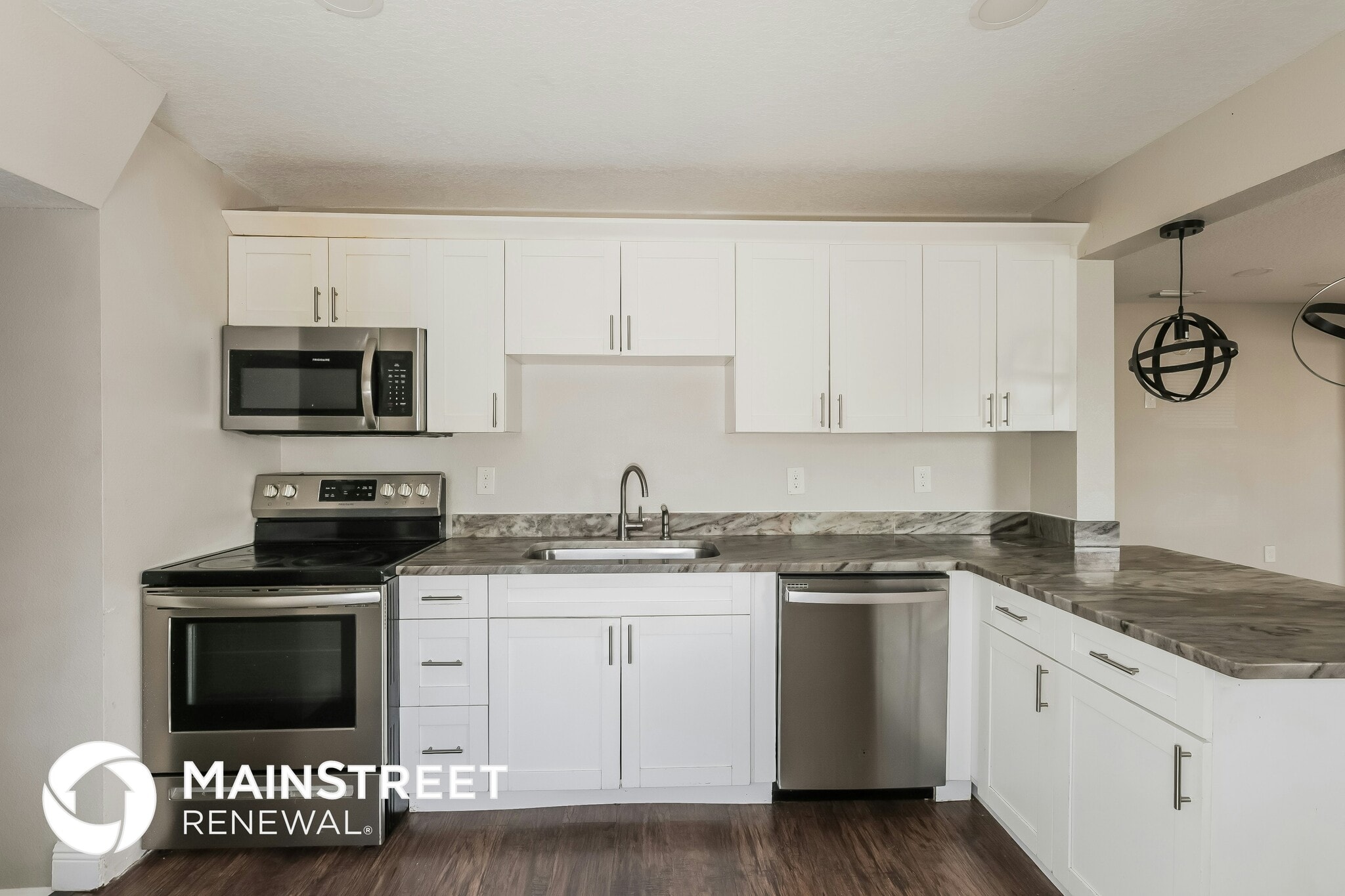 Building Photo - 4917 Emerson Ave S