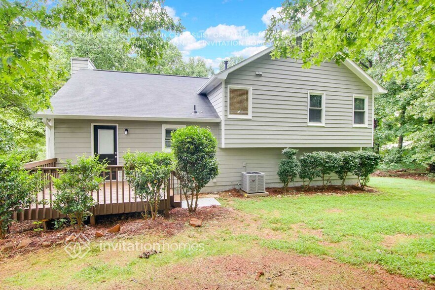 Building Photo - 99 Sweetwater Pass