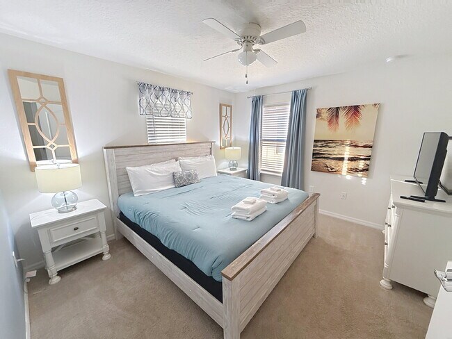 Building Photo - Welcome home to the fully furnished 5-bedroom, 5.5-bathroom private pool home located in Windsor ...