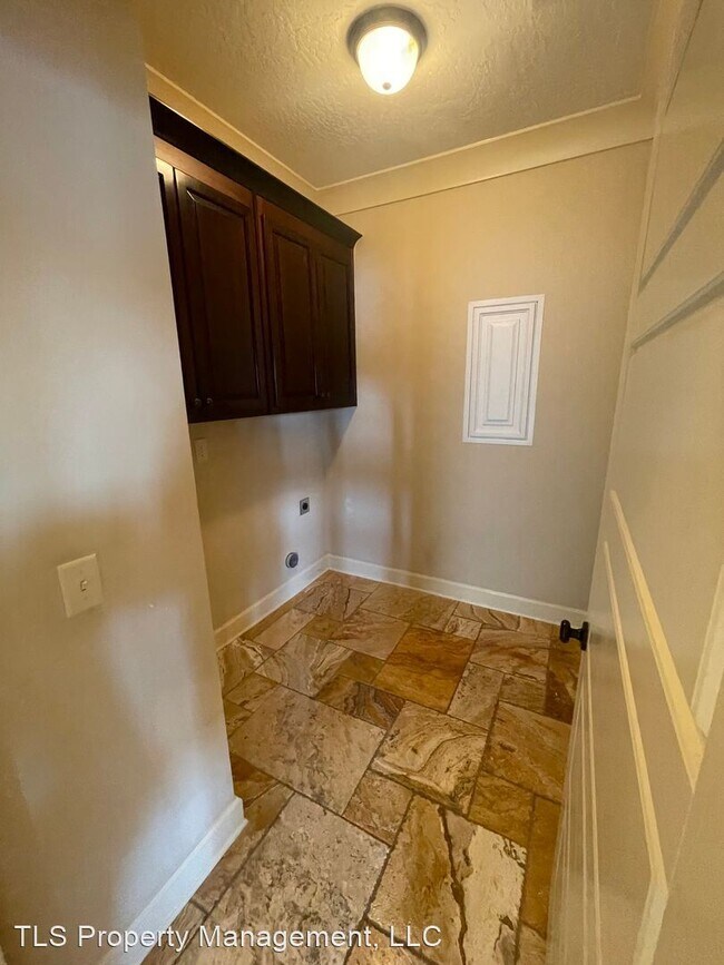 Building Photo - 4 br, 3 bath House - 78 County Road 167