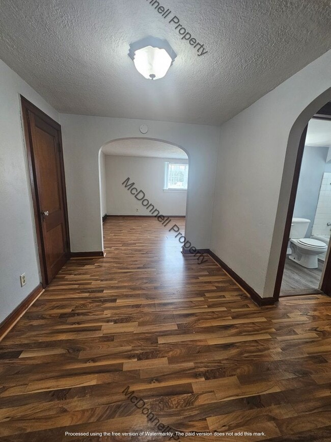 Building Photo - 2612 N Harrison St