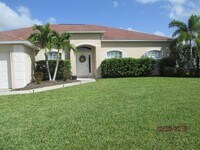 Building Photo - 15111 Hawks Shadow Dr