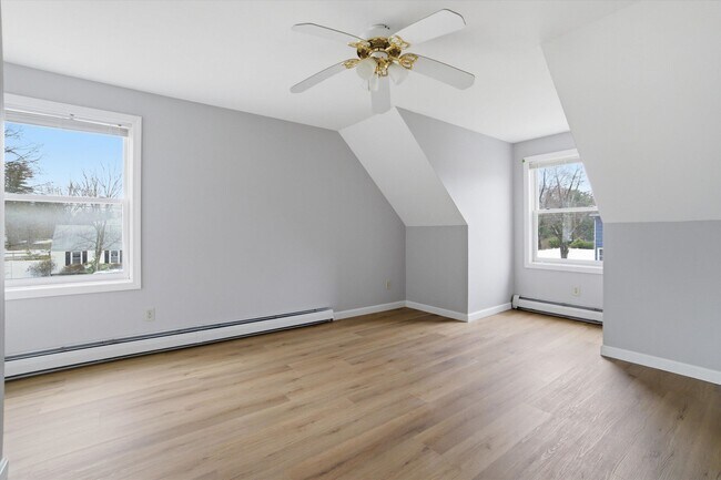 Building Photo - 14 Plummer Rd