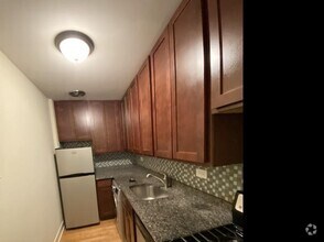 Building Photo - 1 bedroom in Chicago IL 60614