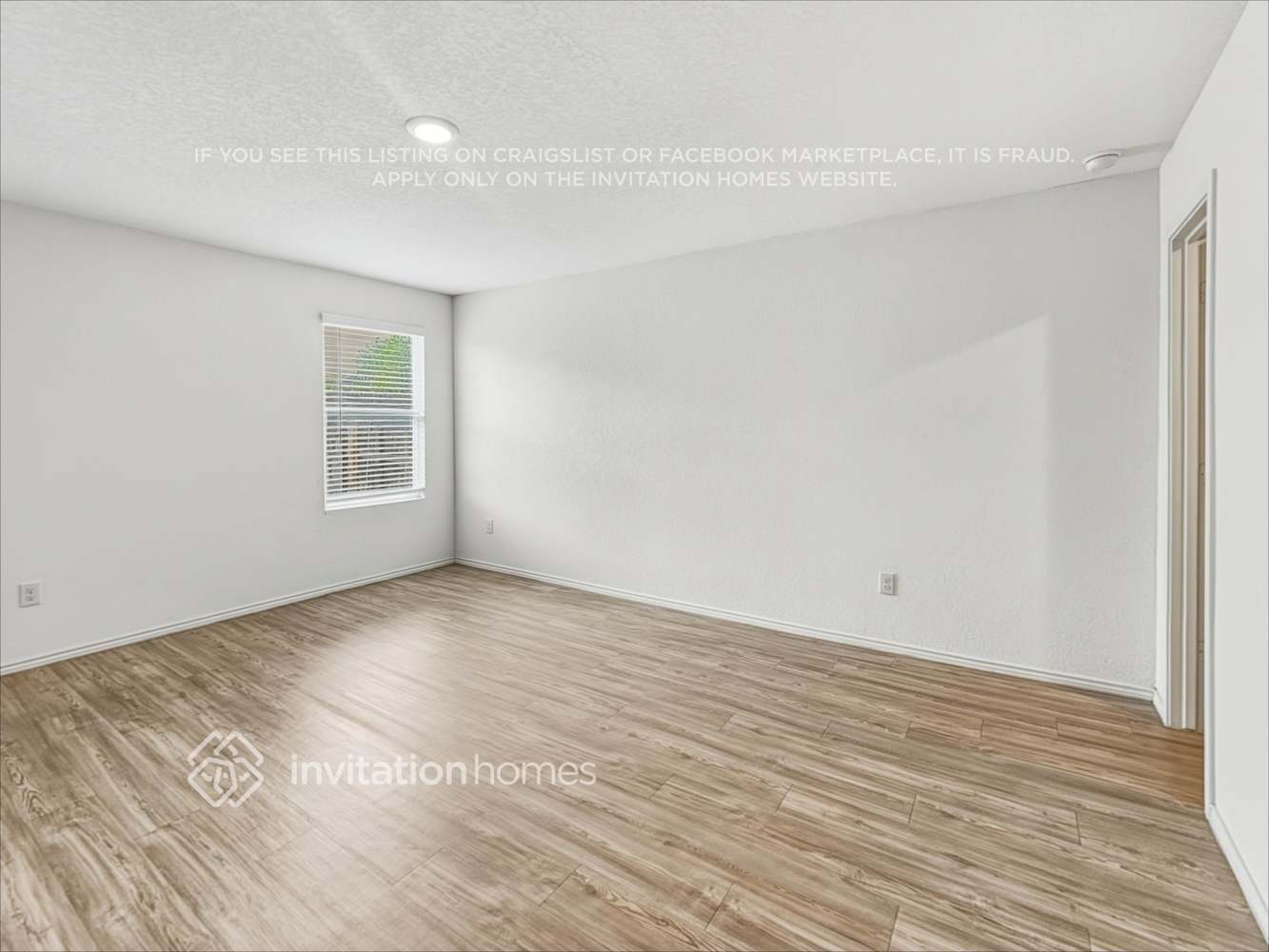 Building Photo - 136 Parish Ln