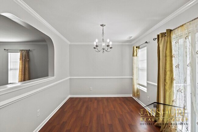 Building Photo - 3704 Hinton Grove Pl