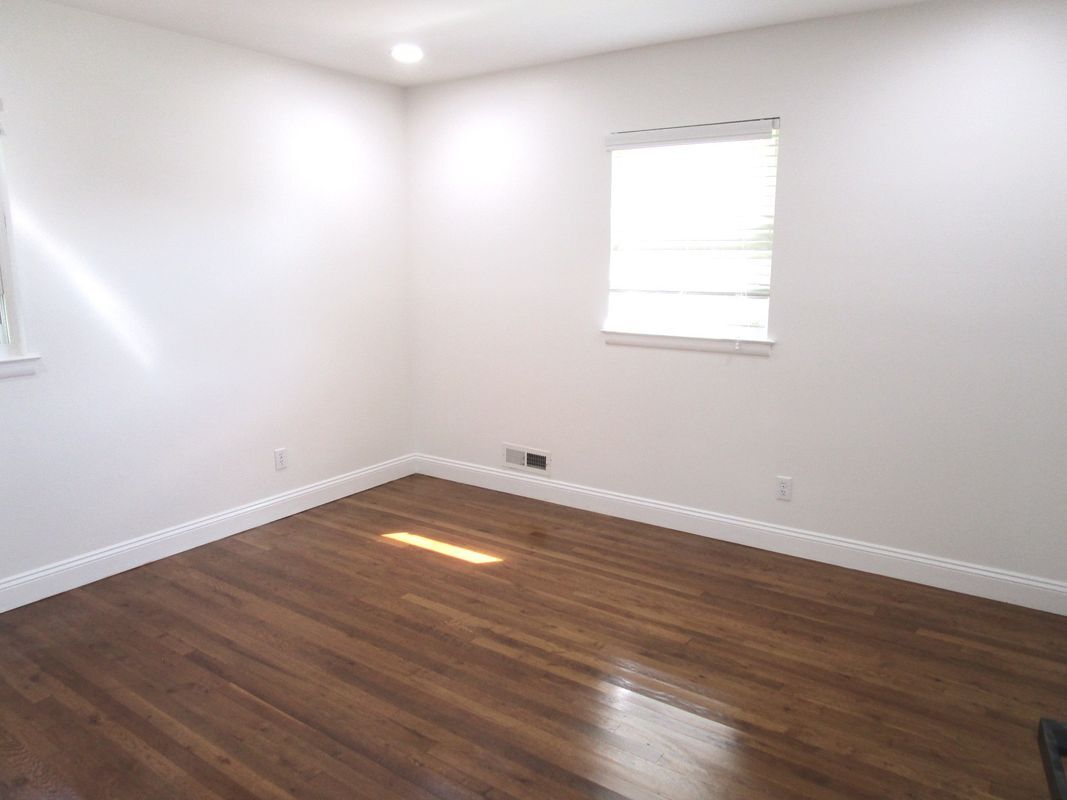 Building Photo - 74 Brookhill Dr