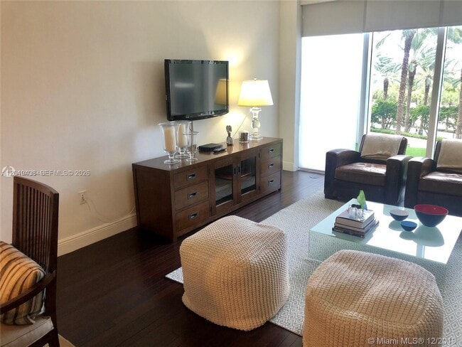 Building Photo - 10275 Collins Ave
