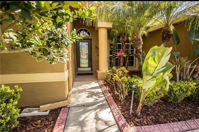 Building Photo - 2620 Millhopper Ave