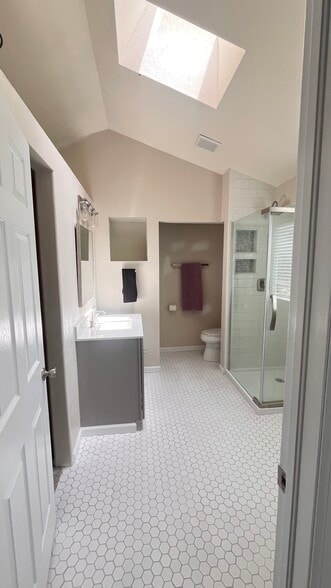 Master Bath - 5870 S Rock Creek Dr