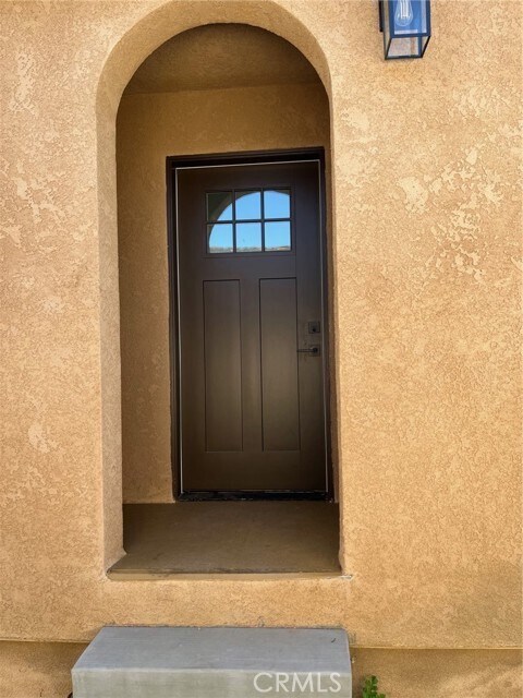 Building Photo - 504 E Stuart Ave