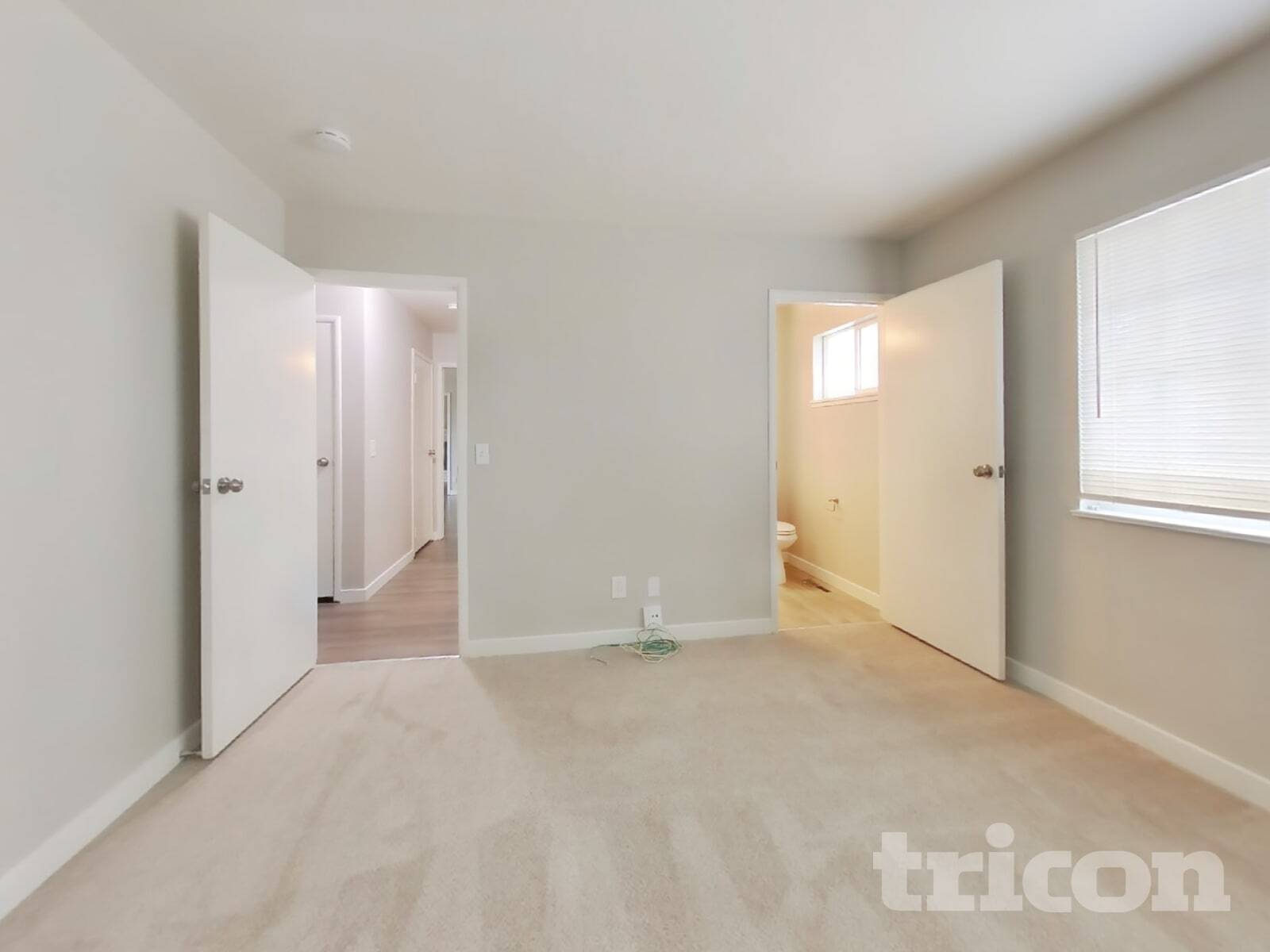 Building Photo - 910 Donner Pass Rd