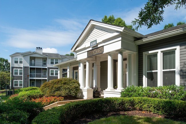 Building Photo - Elms Kendall Ridge